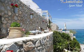 Kekrifalia Hotel
